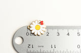 Daisy Flower Charm With Ladybug Accent, 20x17mm - 5 pieces (1532)