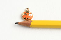 Jack o Lantern Charms, Gold Tone 13x11mm (1729)