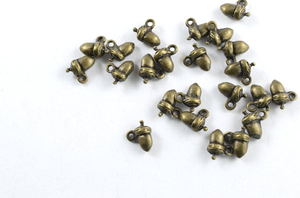 Acorn Charms, Antique Brass Finish, 8mm - 20 pieces (219B)