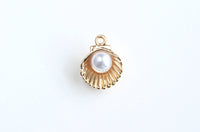 Gold Seashell Charms, 3D Oyster Charm, Faux Pearl - 5 pieces 15mm