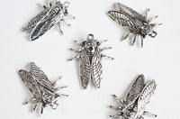 Cicada Insect Charms, Silver Tone Bug Charms, 27mm x 22mm - 5 pieces (1236)