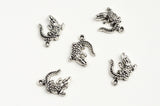 Alligator Charms, Crocodile Pendants, Silver Tone, 17mm x 14mm - 10 pieces (1515)